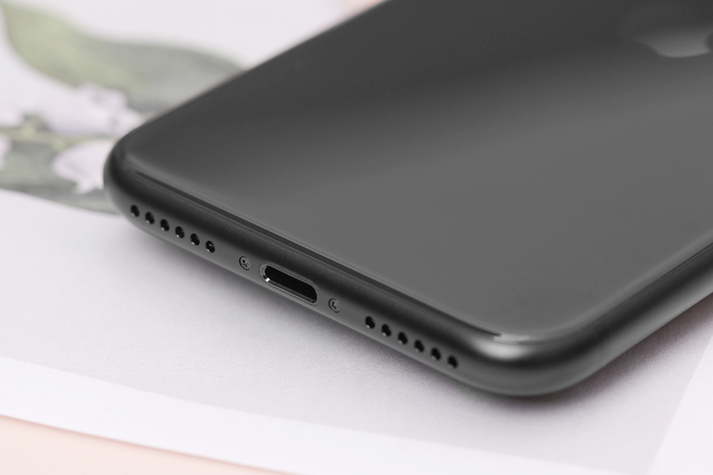 iPhone SE 2020 256Gb Quốc tế (LikeNew 99%)